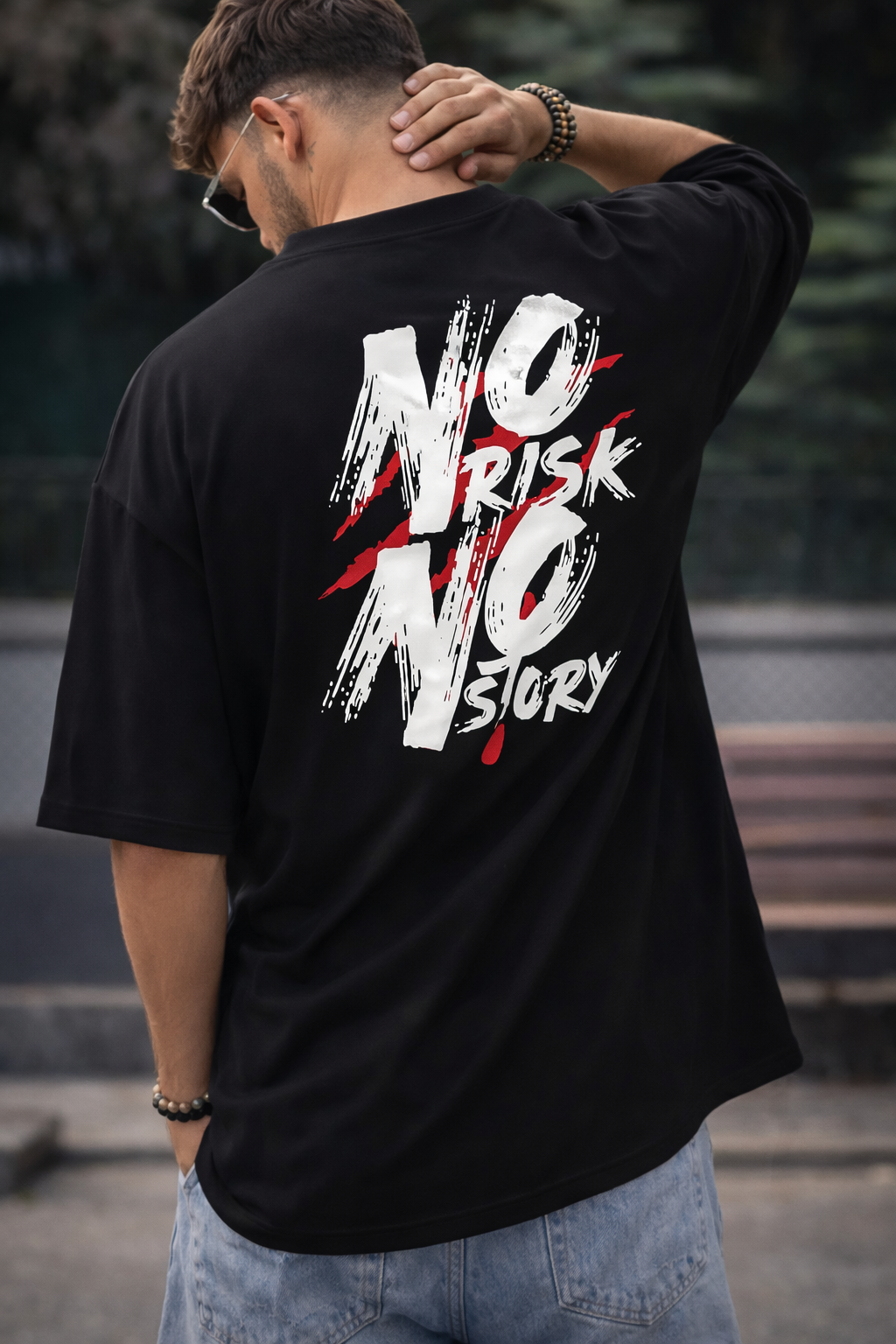MasterT No Limits Graphic Oversized T-Shirt
